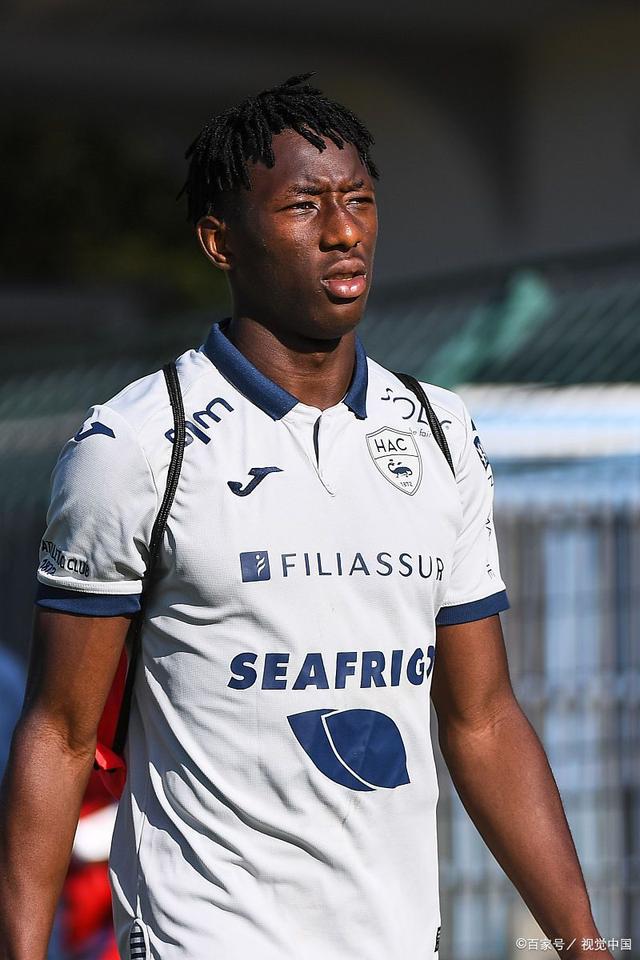 阿雅克肖主场大胜,稳居中游位置的简单介绍 阿雅克肖主场大胜,稳居中游位置的简单介绍