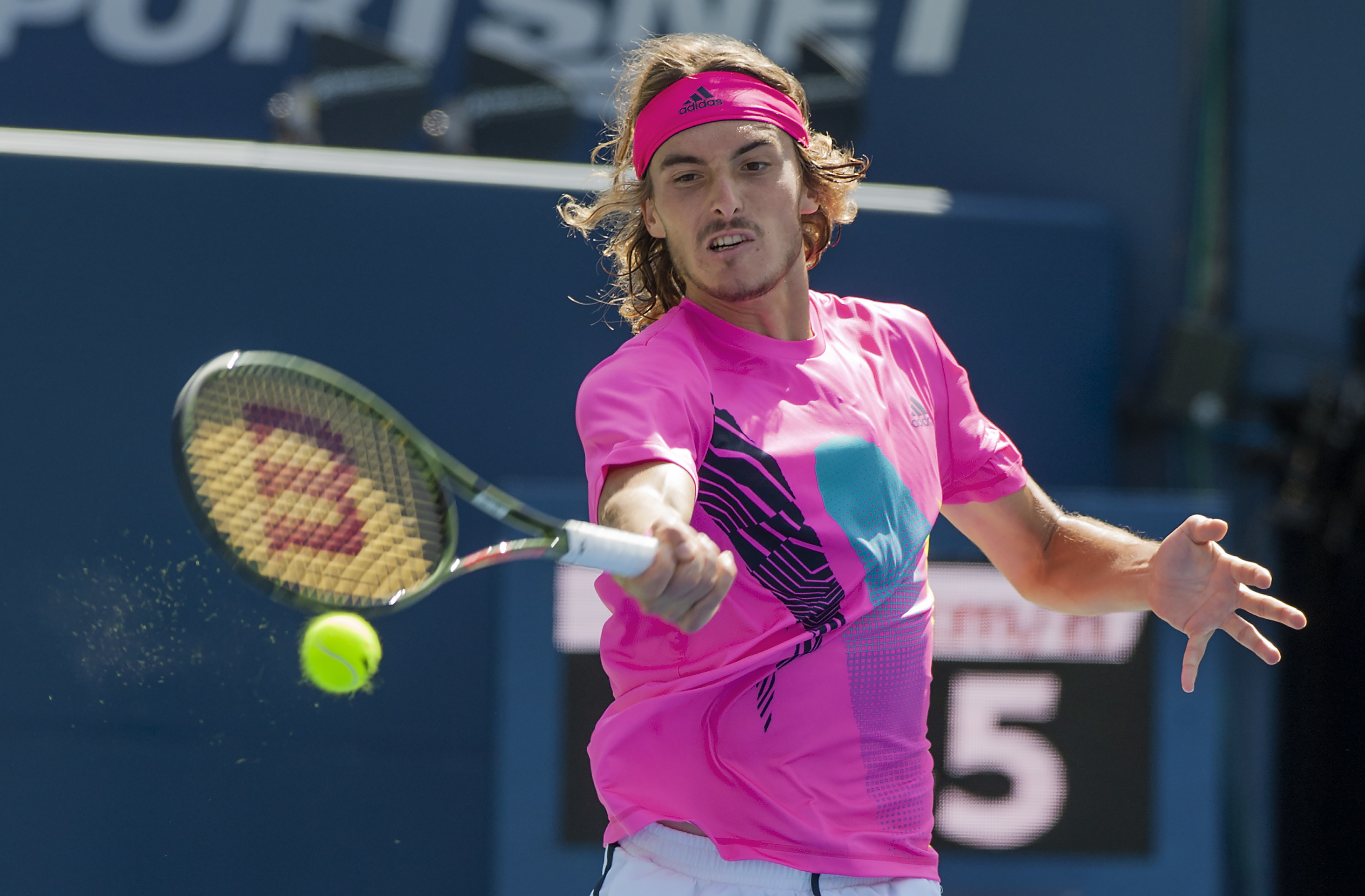 联合杯力克美网，西西帕斯点燃赛场